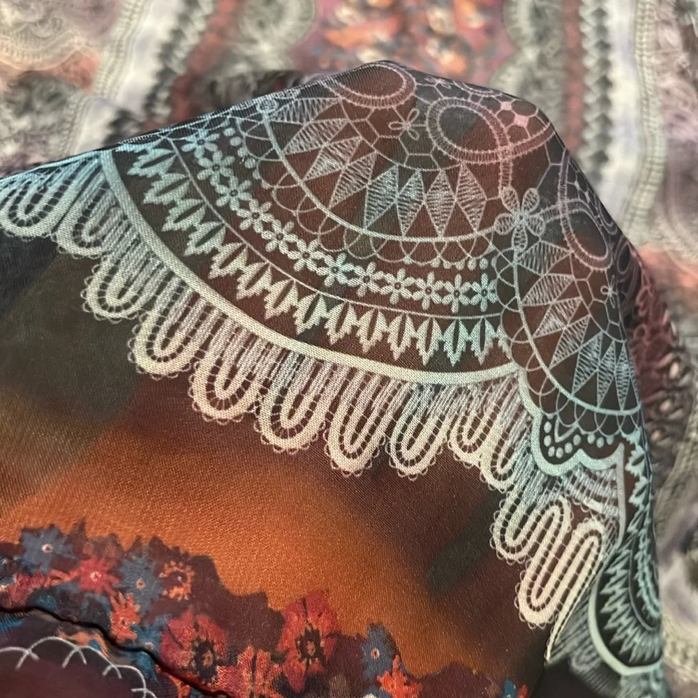 Unity sheer boho top - Picture 7 of 7